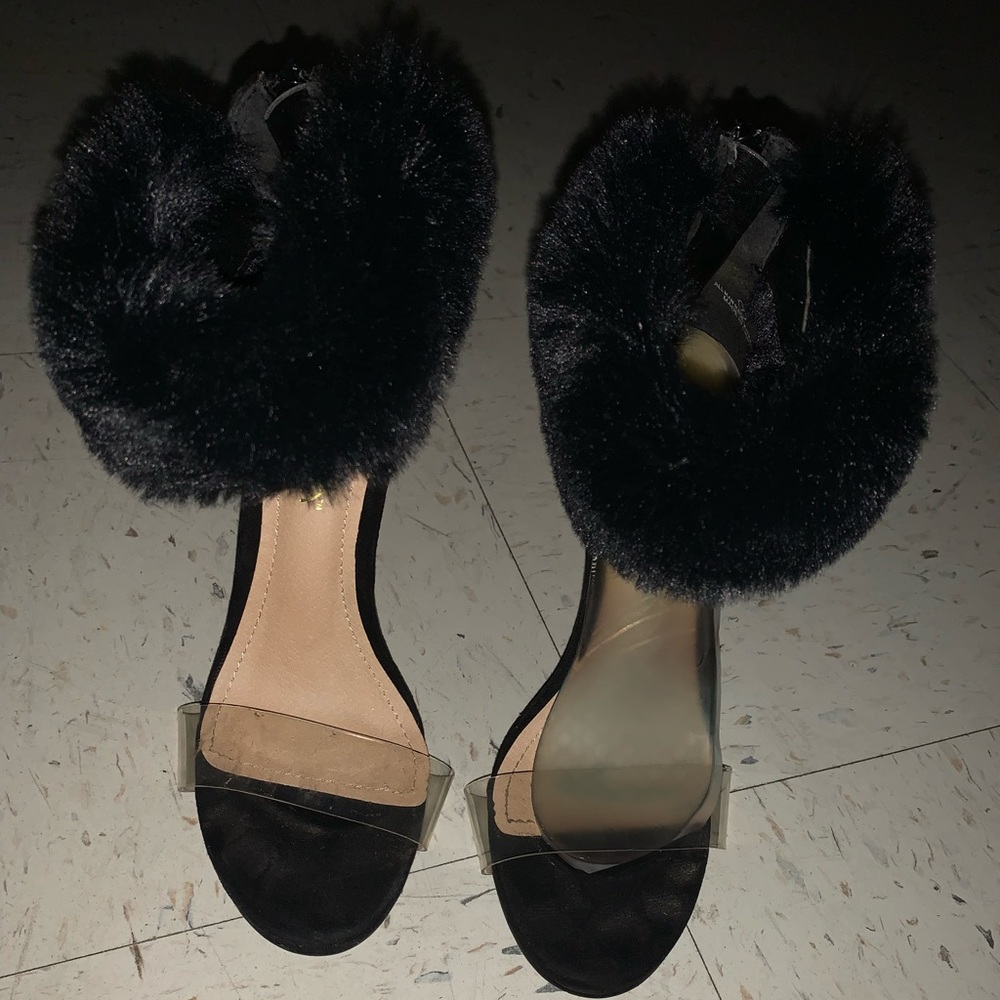 Liliana heels